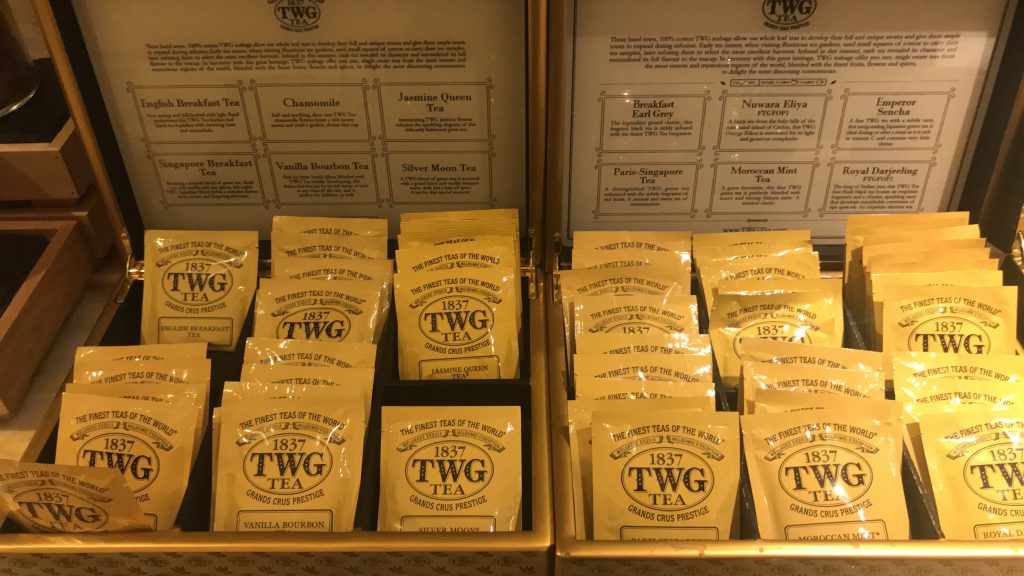 シンガポールのチャンギ国際空港　シルバークリス・ラウンジ　TWG紅茶